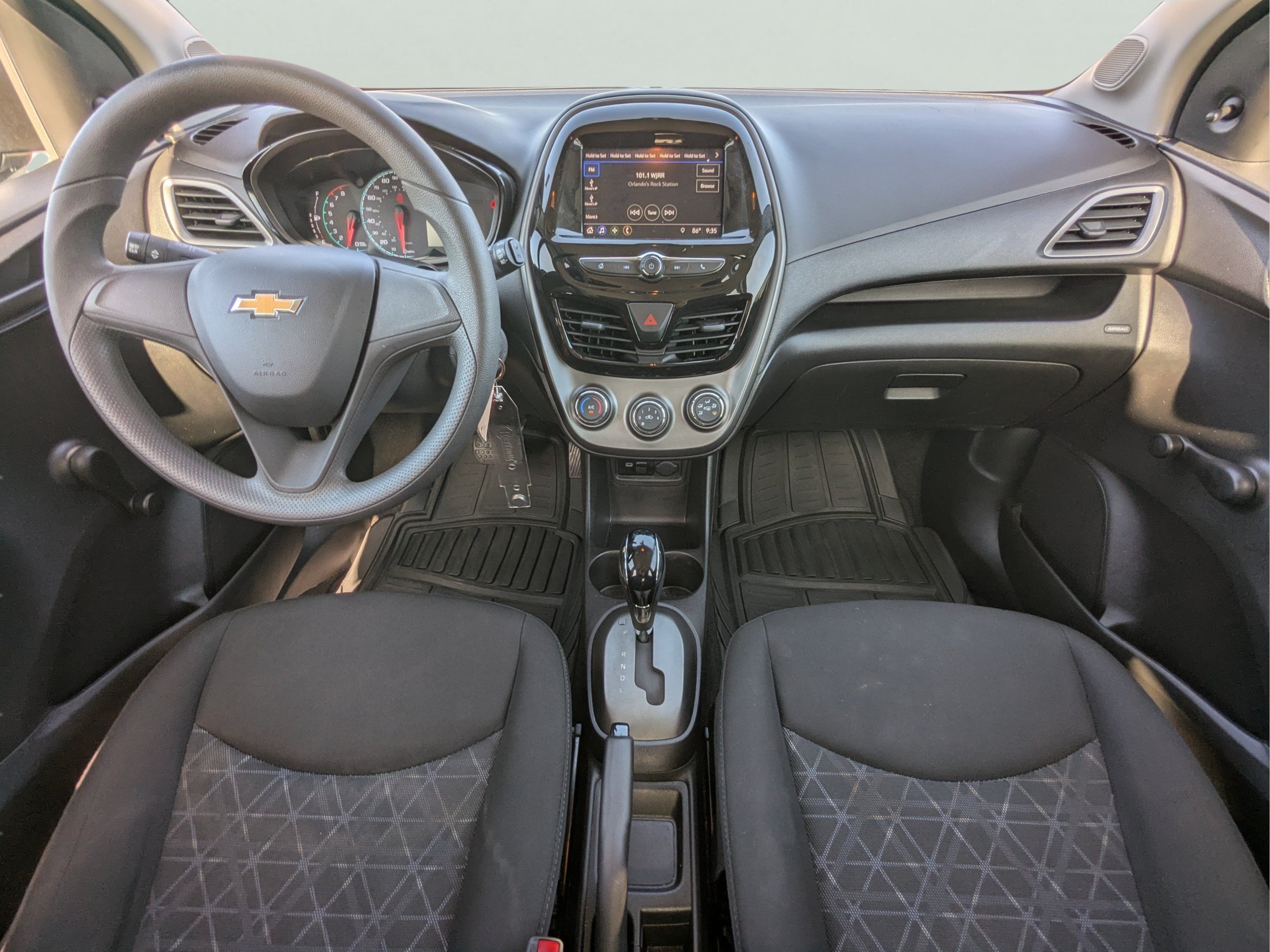 2020 Chevrolet Spark LS - Photo 10