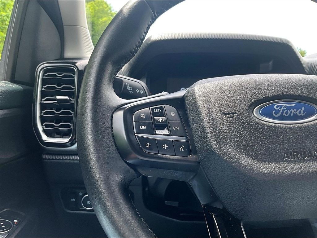 Used 2024 Blue Ford XLT image 23
