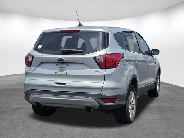 Used 2019 Ford Escape SE with VIN 1FMCU0GDXKUA07720 for sale in Brandon, MS