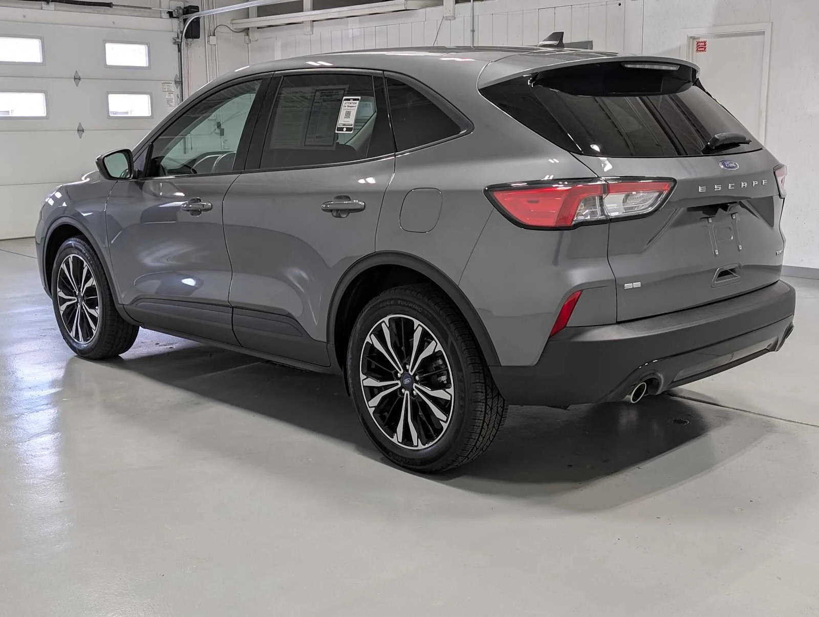 Used 2022 Carbonized Gray Metallic Ford SE image 10