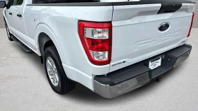 Used 2023 White Ford XL image 34
