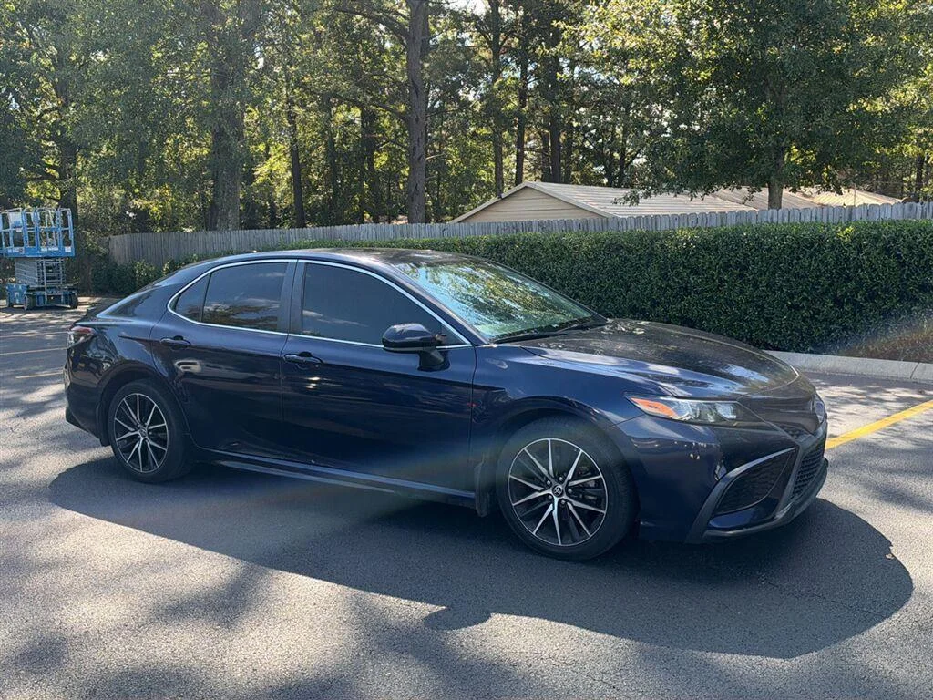 Used 2021 Blueprint Toyota SE image 3