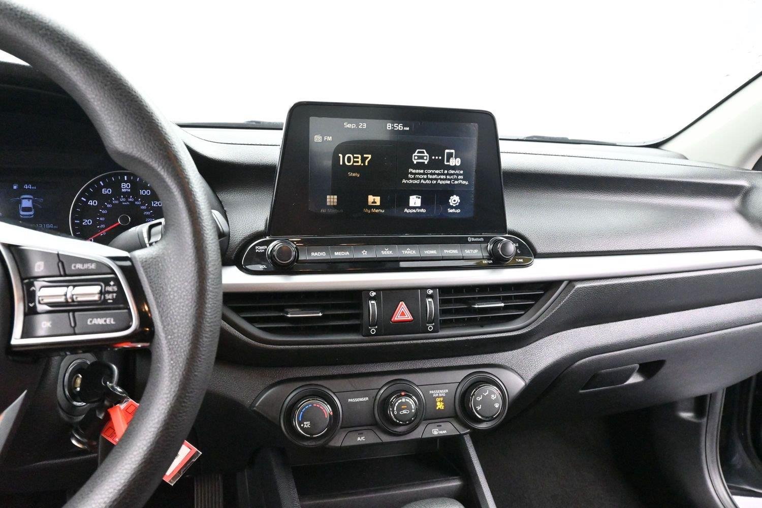 Used 2020 Gravity Gray Kia LXS image 17