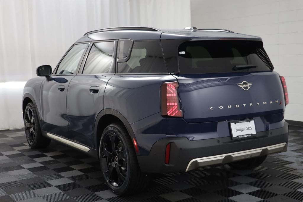New 2027 C6f MINI Iconic image 15