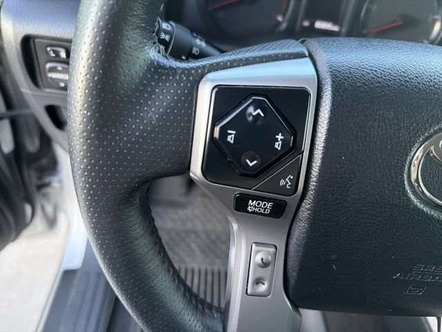2022 Toyota 4Runner SR5 - Photo 17