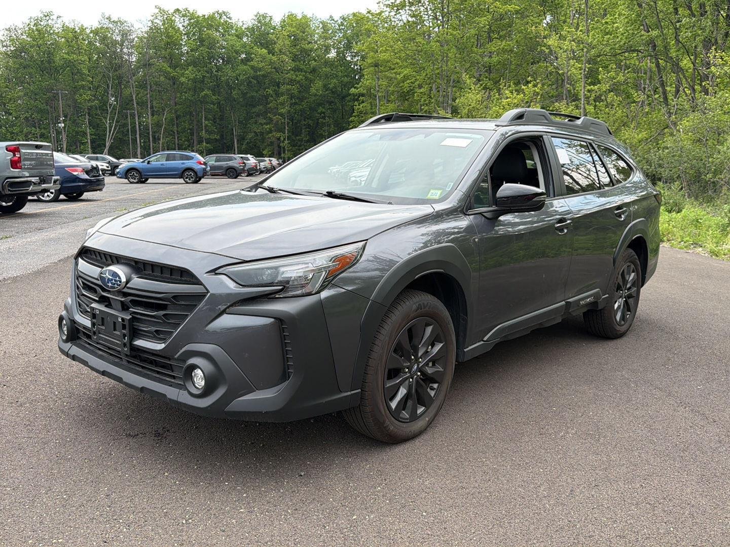 Used 2025 Magnetite Gray Metallic Subaru Onyx Edition image 7