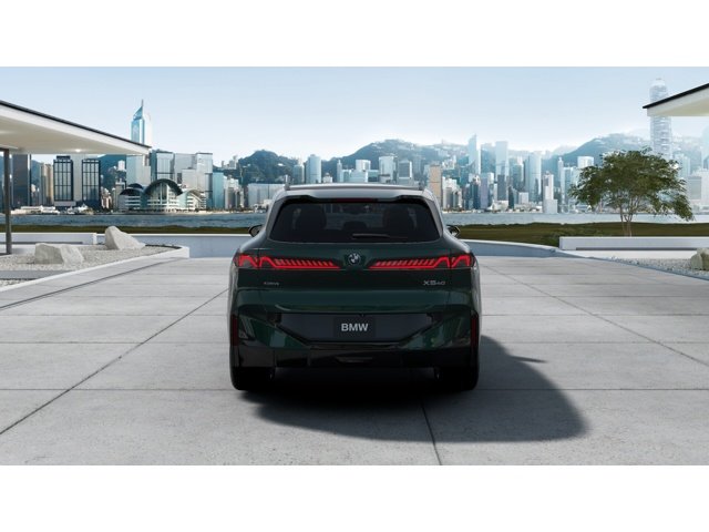 New 2027 Vancouver Green Metallic BMW  image 5