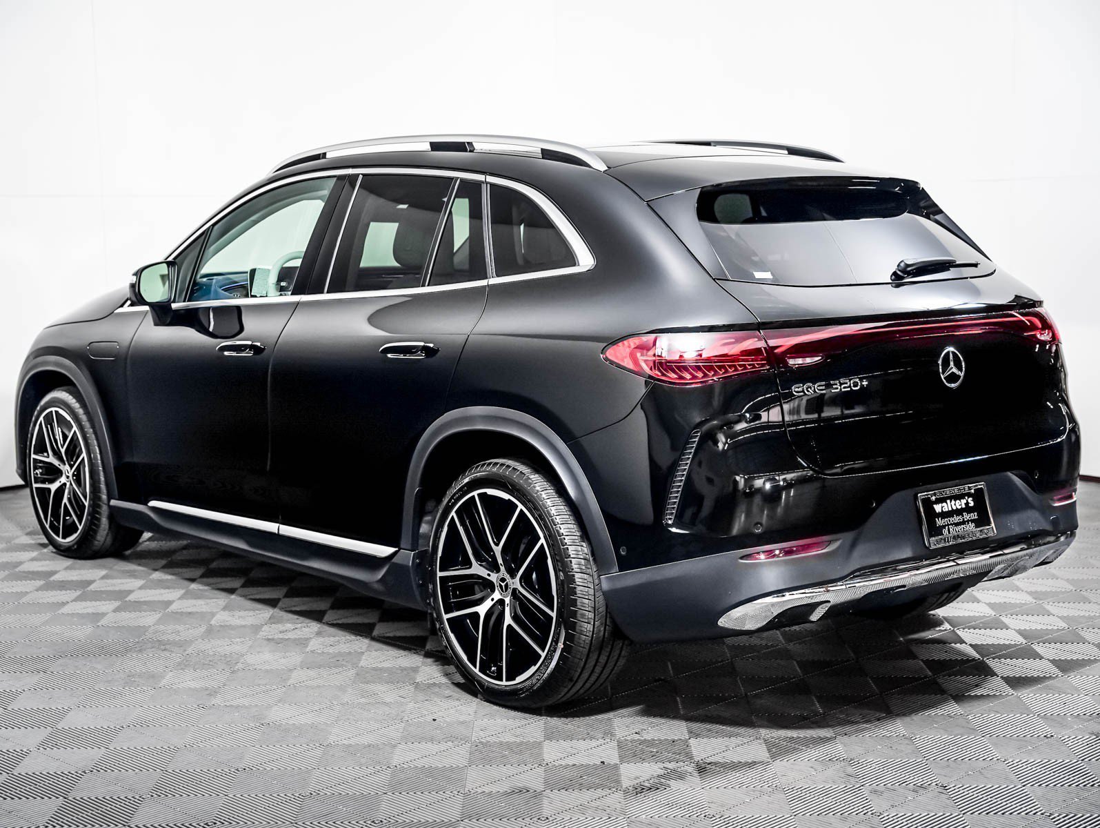 New 2027 Obsidian Black Metallic Mercedes-Benz EQE 320+ image 2