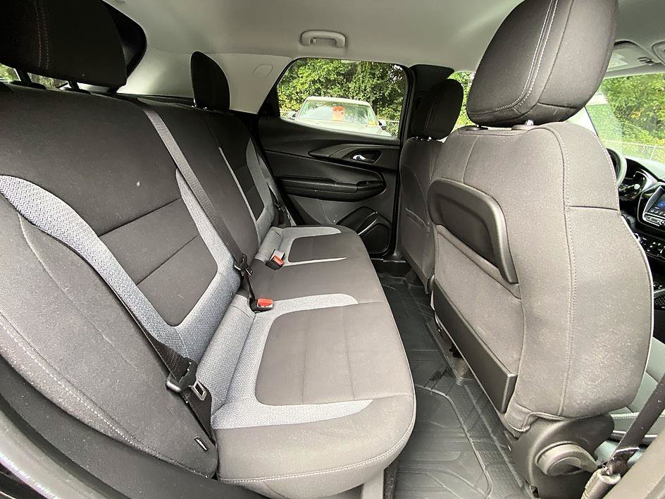 Used 2022 Mosaic Black Metallic Chevrolet LT image 24