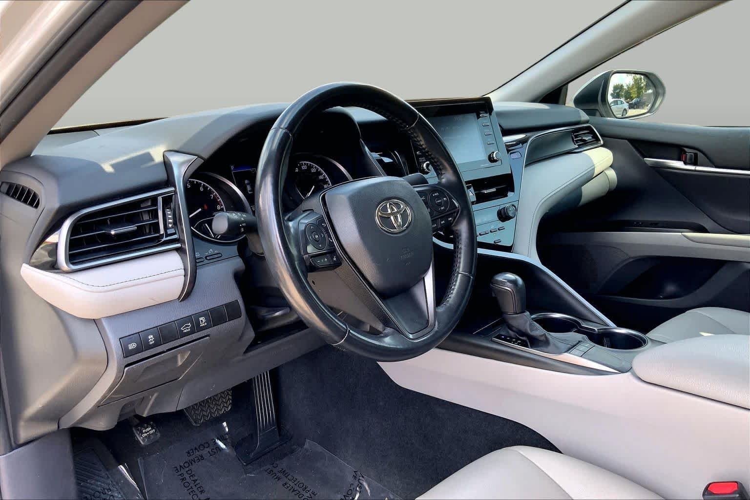 Used 2024 Ice Edge Toyota SE image 17