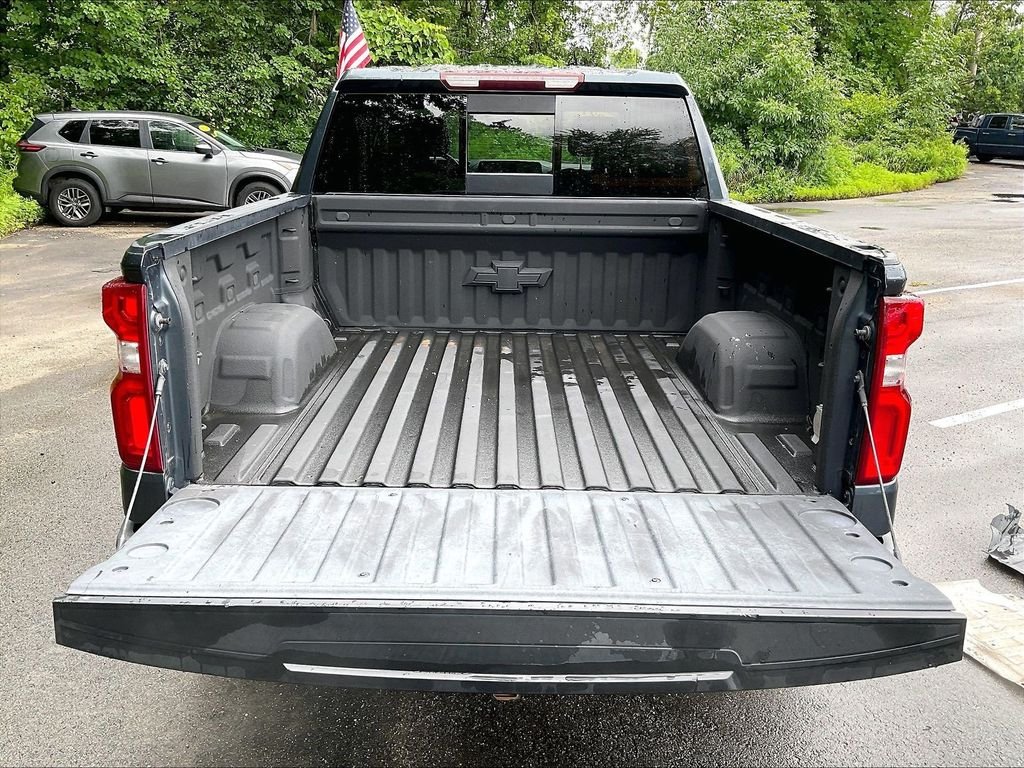 Used 2021 Gray Chevrolet LT Trail Boss image 31
