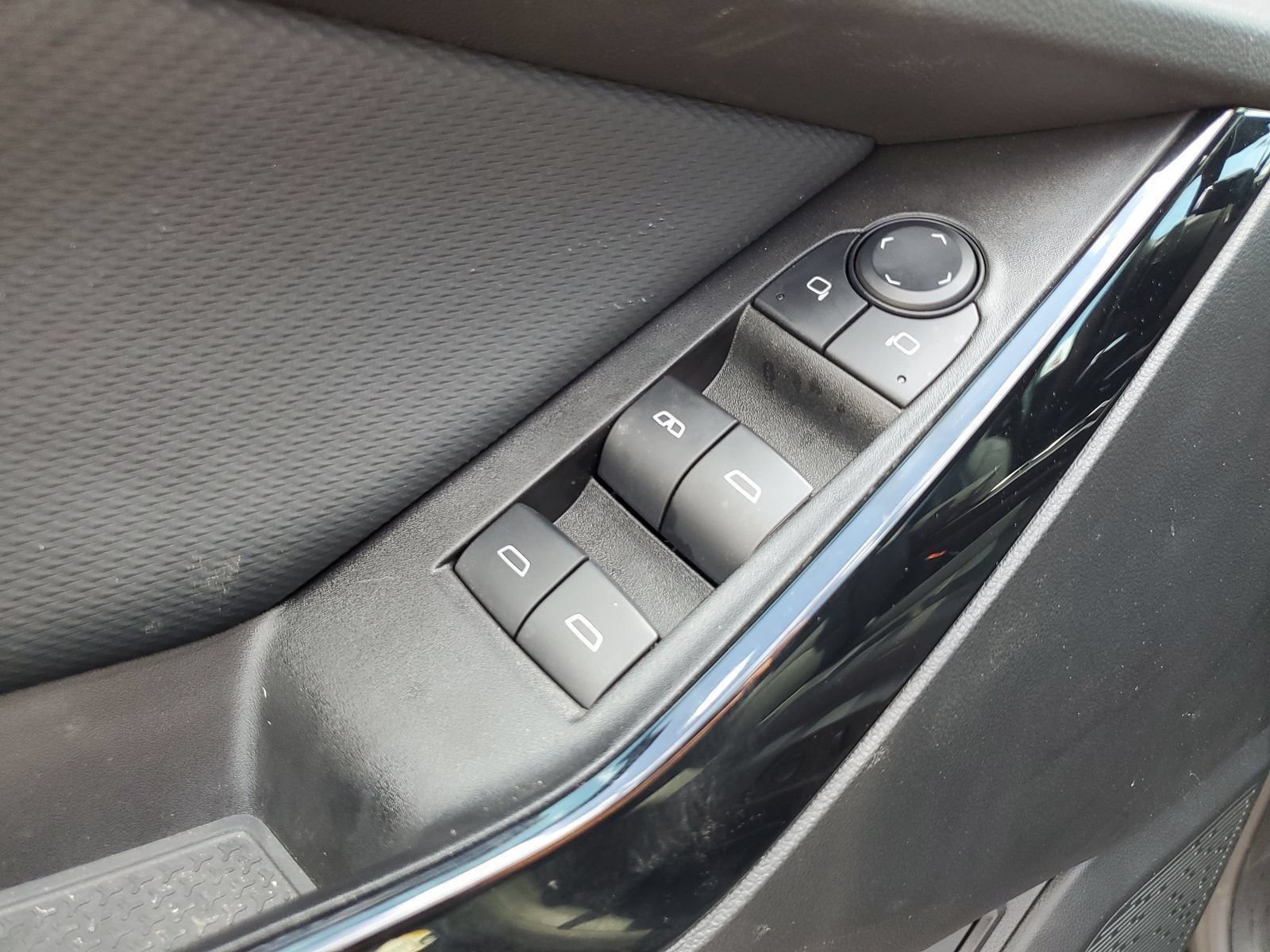 Used 2025 Black Chevrolet LT image 10