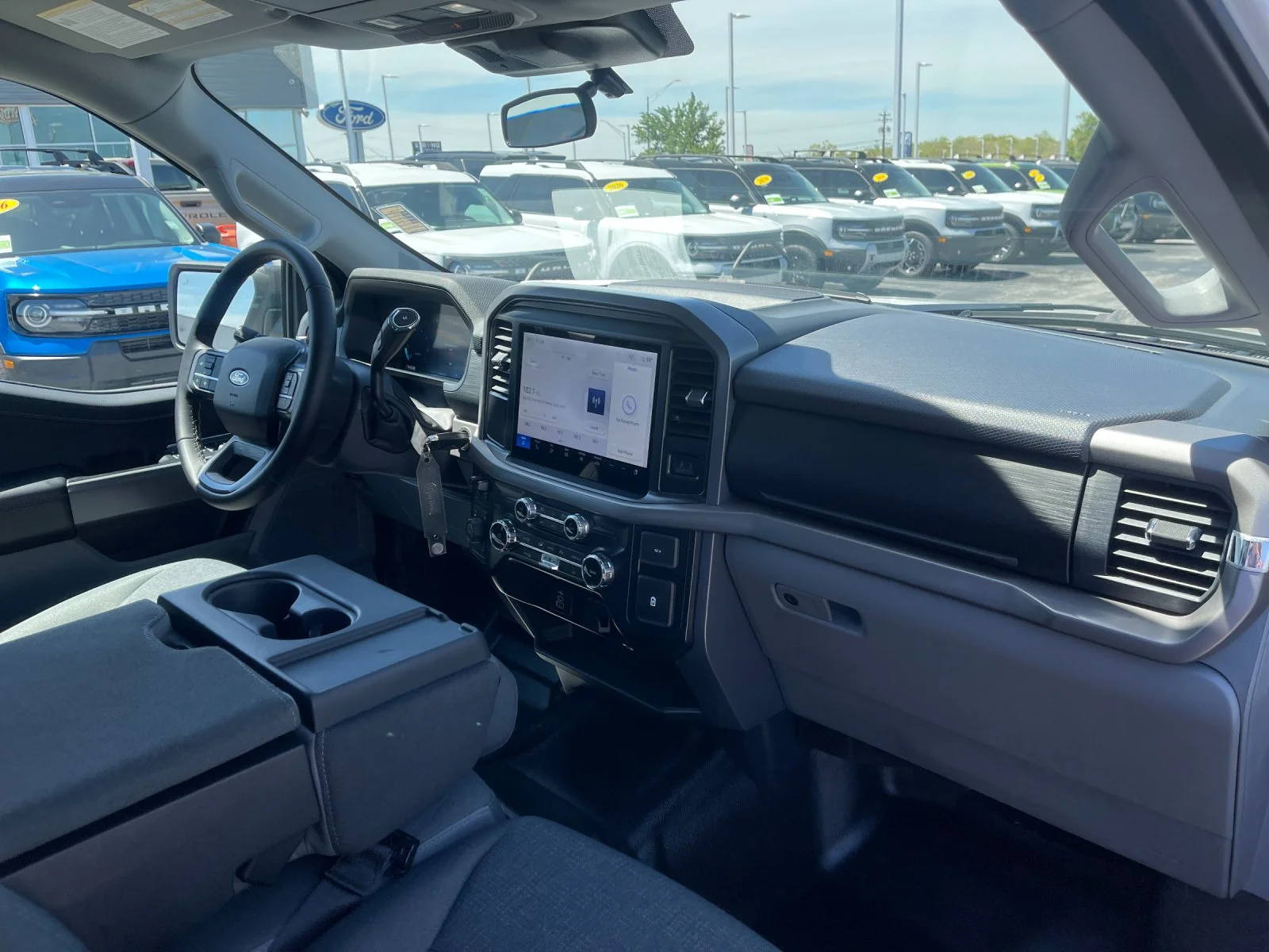 Used 2025 White Ford XLT image 17