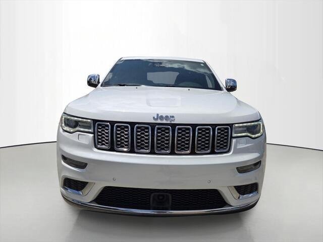 Used 2018 Ivory 3-Coat Jeep Summit image 8