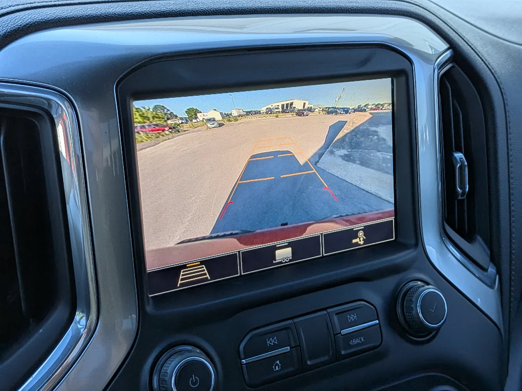 Used 2020 Cajun Red Tintcoat Chevrolet RST image 15