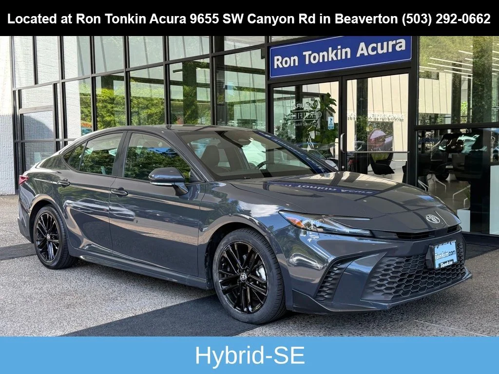 Used 2025 Heavy Metal/Midnight Black Metallic Toyota SE image 1