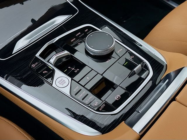 New 2026 Gray Metallic BMW xDrive40i image 17