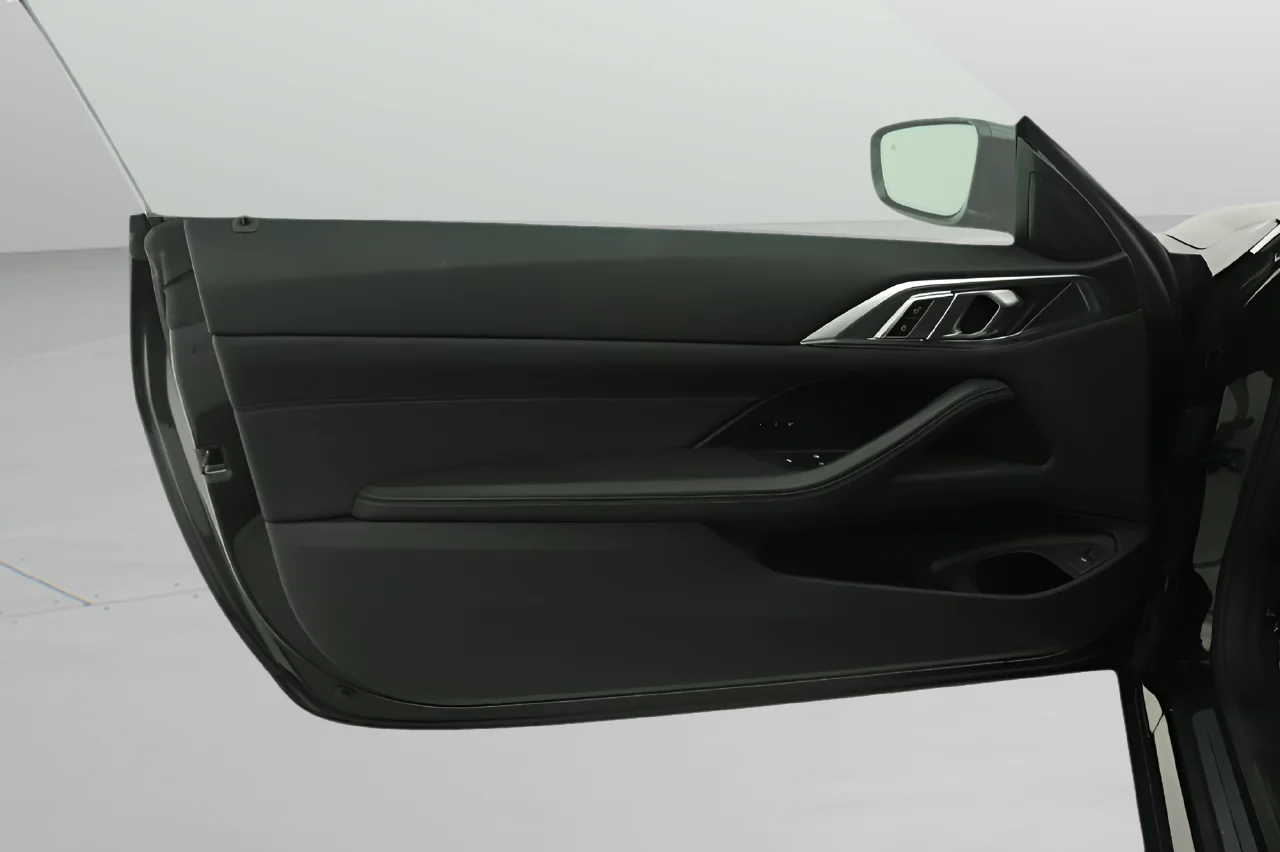 Used 2026 Black BMW 430i 2D Convertible image 17