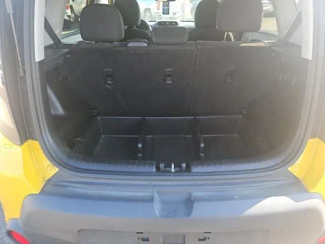 Used 2015 Yellow Kia Plus image 11