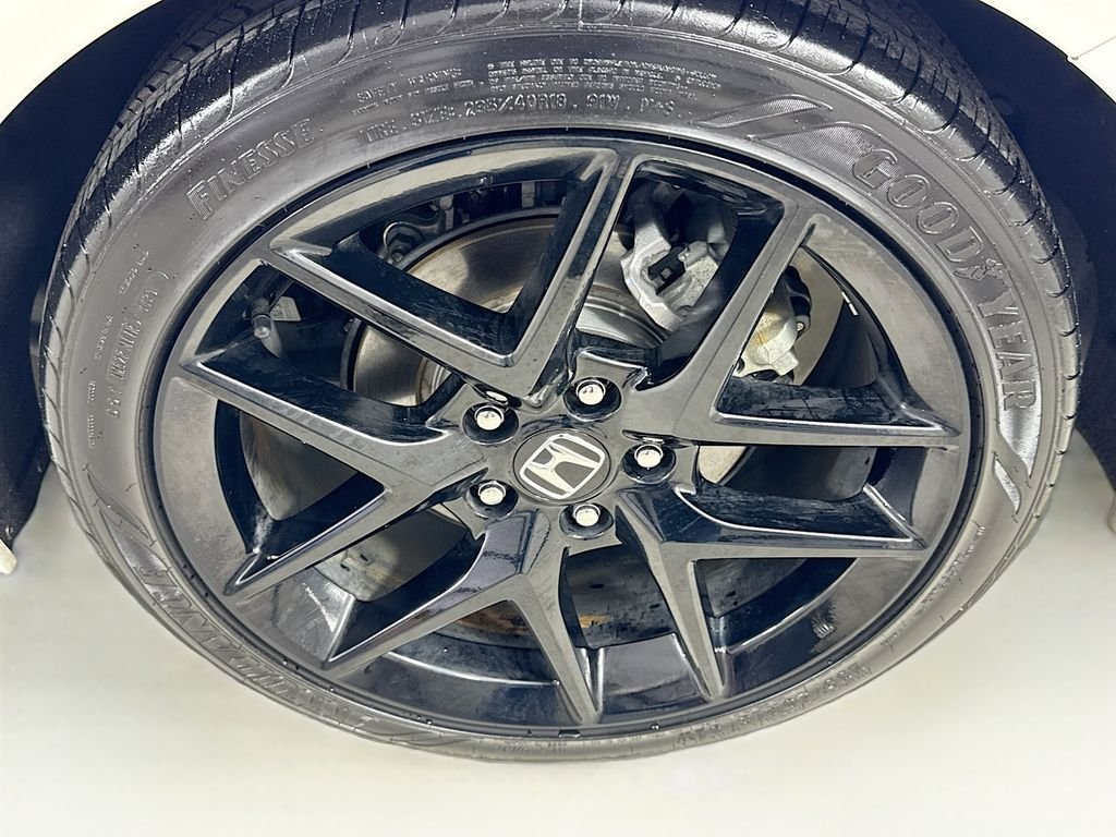 Certified Used 2026 Platinum Honda Sport image 41
