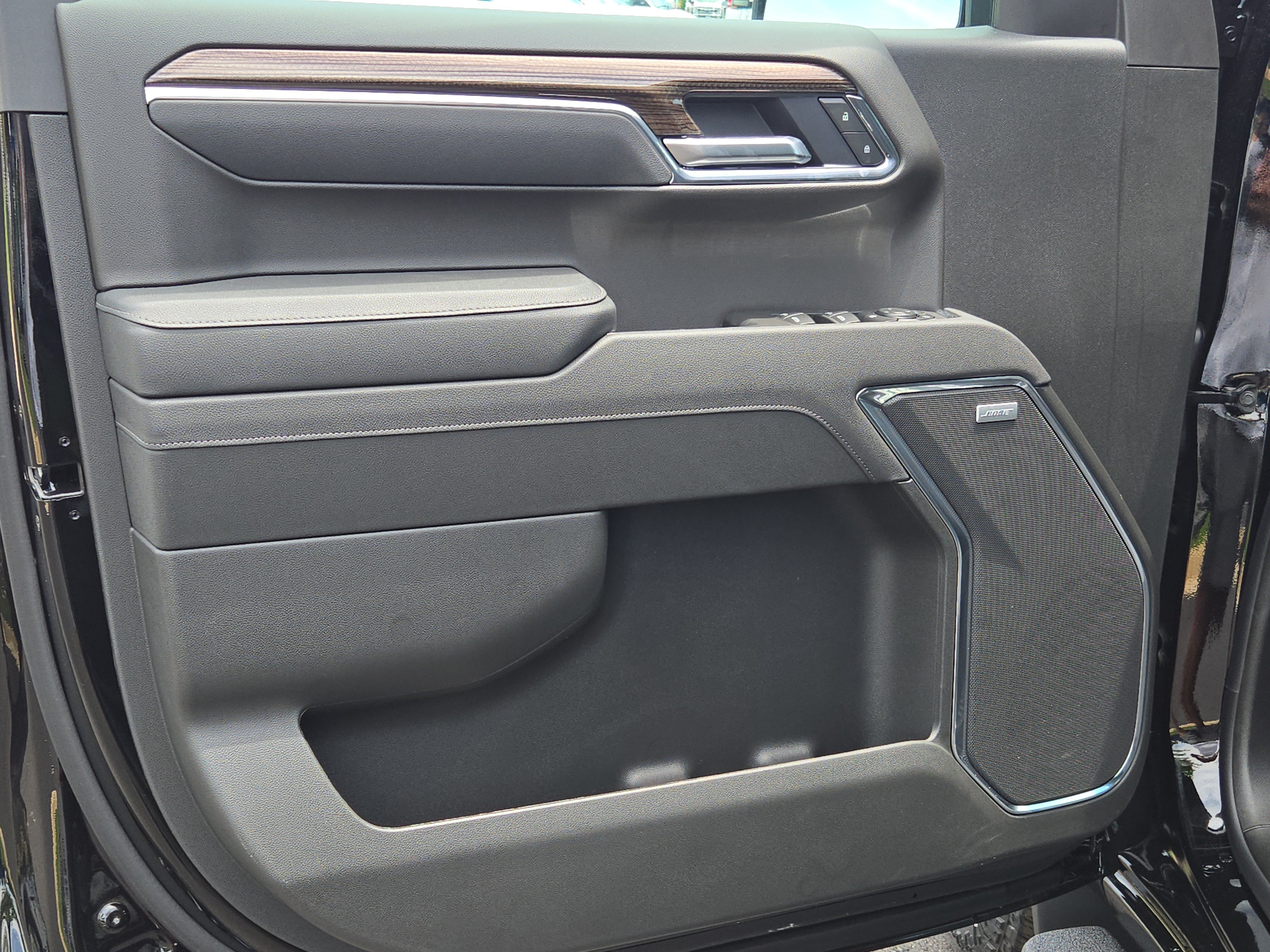 2026 Chevrolet Silverado 1500 RST - Photo 18