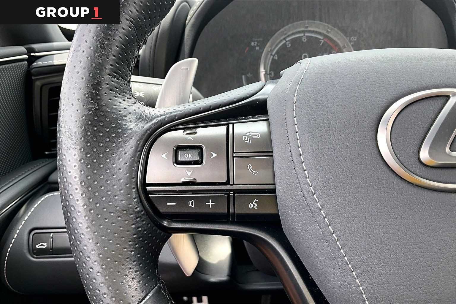 Certified Used 2021 ULTRA WHITE Lexus  image 21