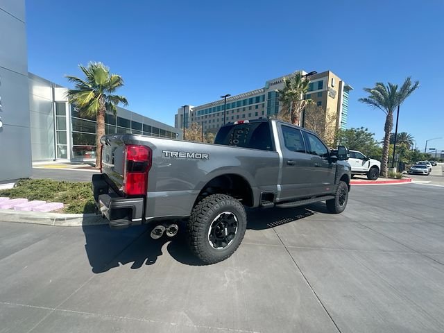 New 2026 Carbonized Gray Metallic Ford Lariat image 7