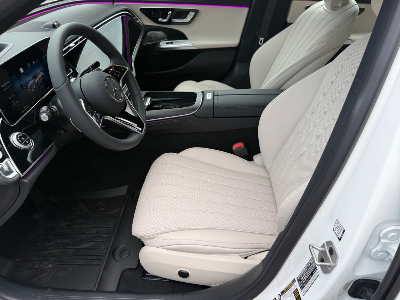 New 2026 Polar White Mercedes-Benz E 450 image 10