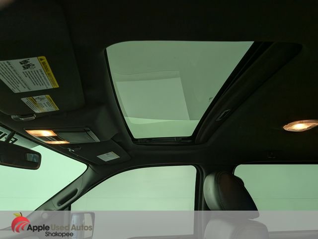 Used 2011  Ford FX4 image 24