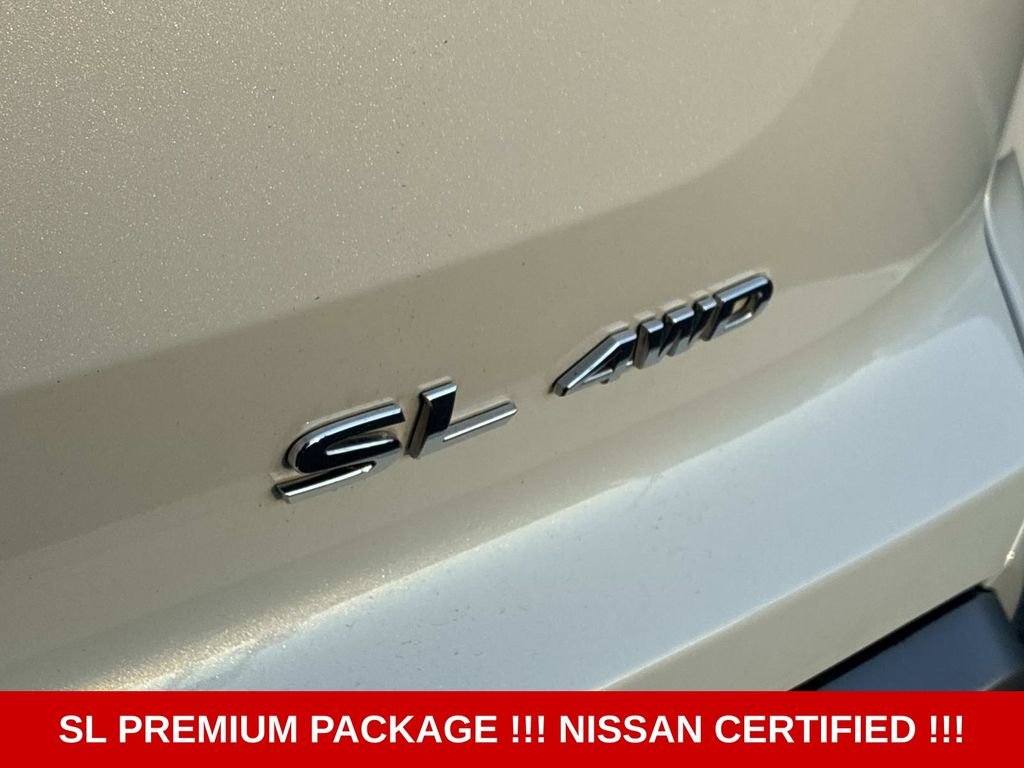 Used 2023 White Nissan SL image 12