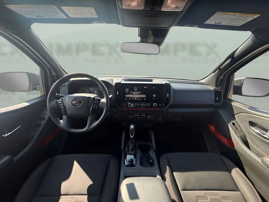 Used 2025 Gray Nissan PRO-4X image 8