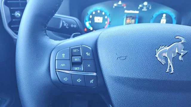 New 2025 Carbonized Gray Metallic Ford Badlands 4WD image 29