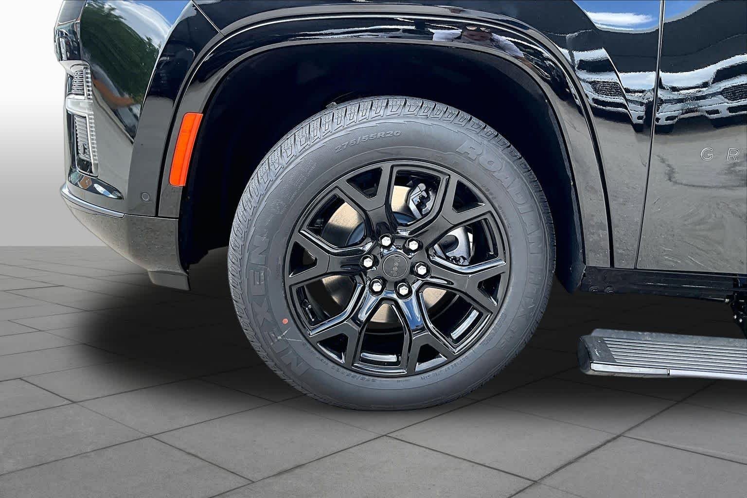 2026 Jeep Grand Wagoneer L Limited Altitude - Photo 12
