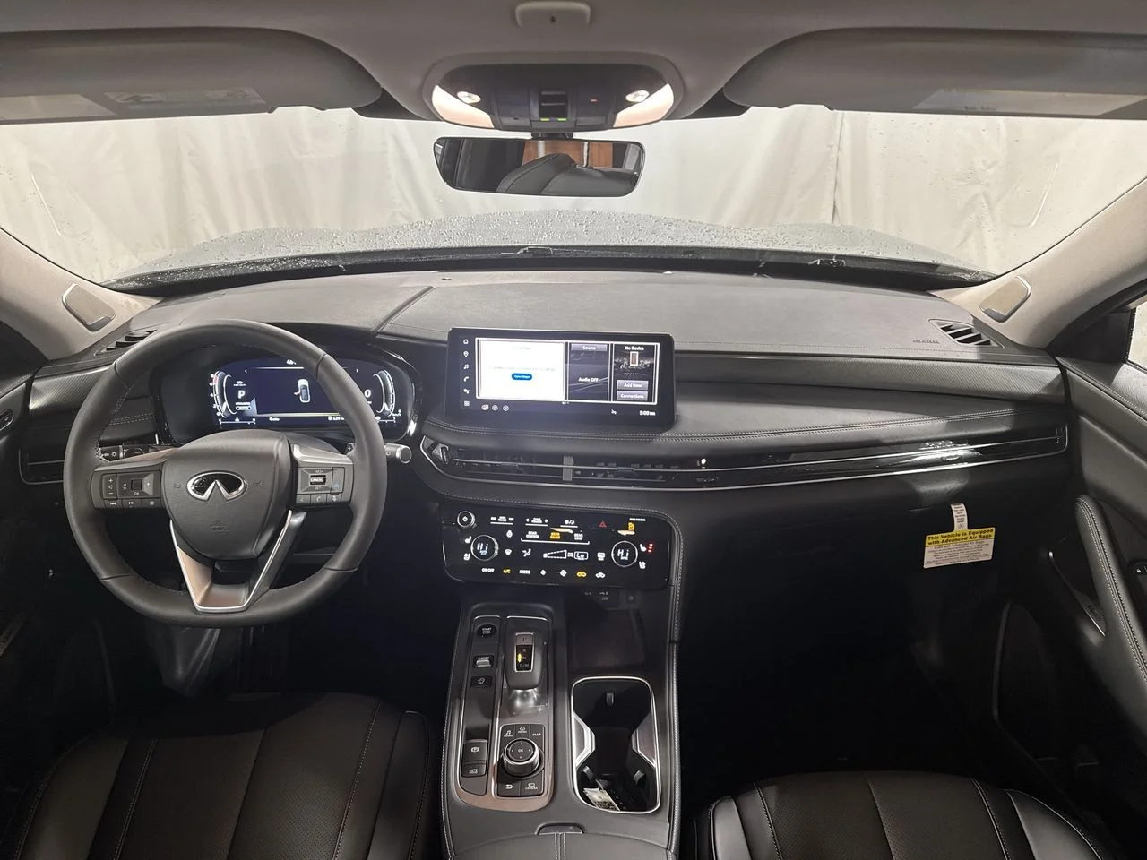Certified Used 2026 Harbor Gray INFINITI LUXE image 4