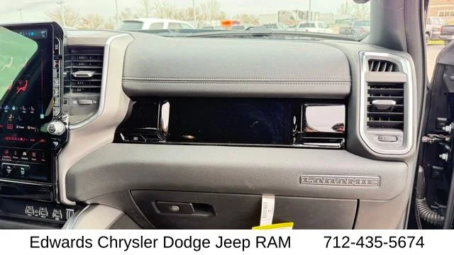 2026 RAM 1500 Laramie - Photo 39