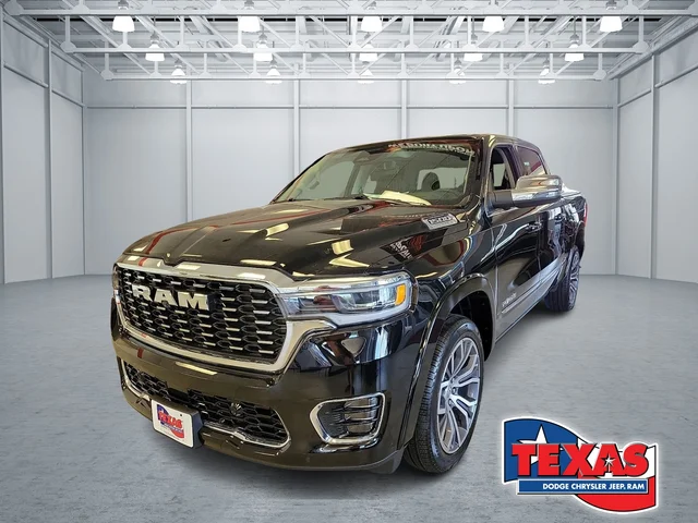 2026 Ram 1500 TUNGSTEN CREW CAB 4X4
