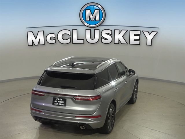 Used 2023 Silver Lincoln Grand Touring image 6