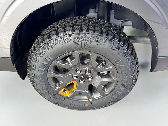 New 2026 Carbonized Gray Metallic Ford Tremor® image 67