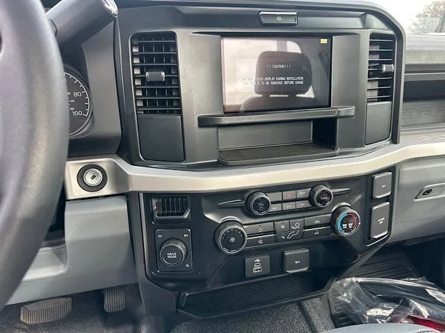 New 2025 Oxford White Ford F-550® XL image 16