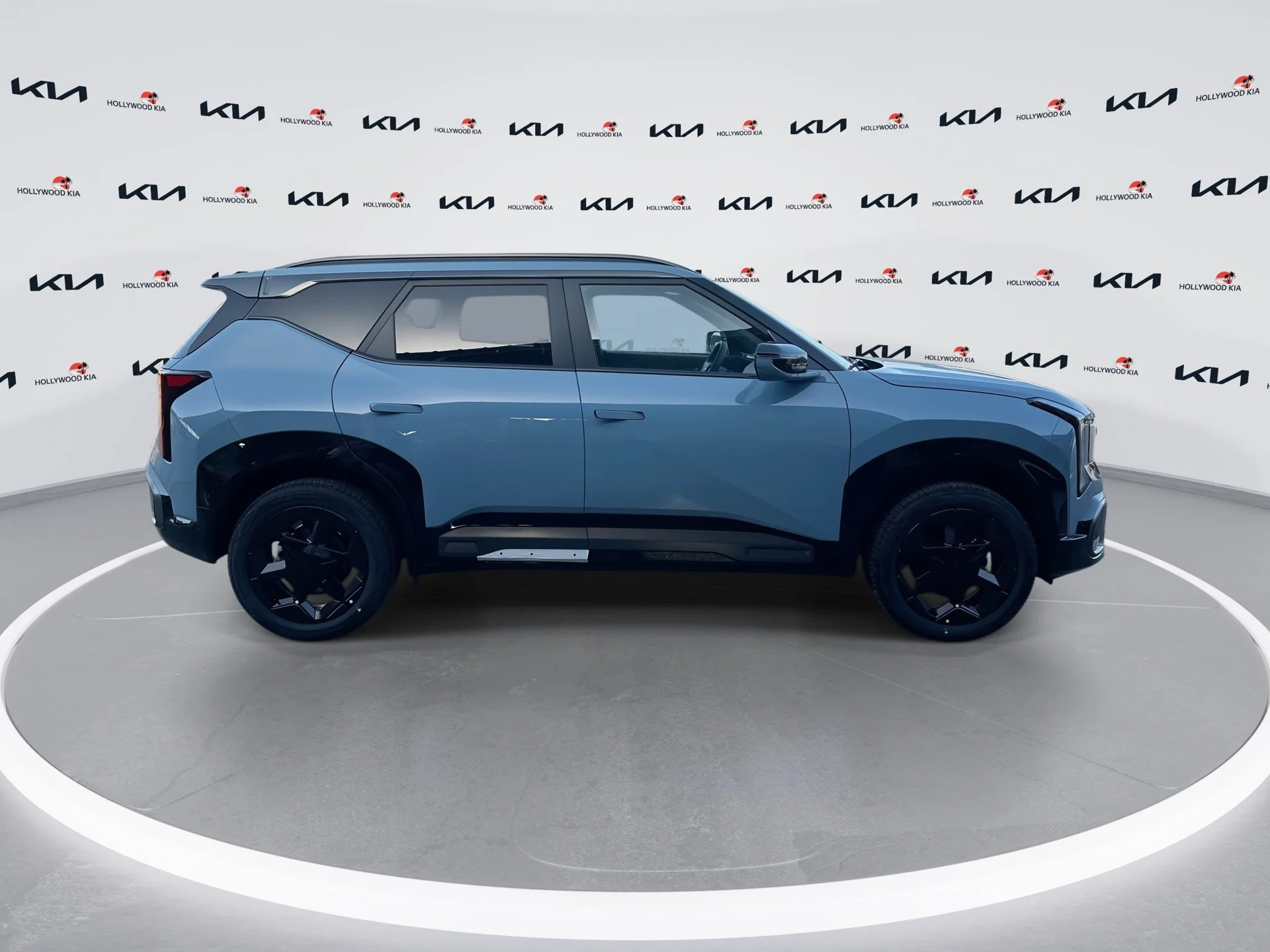 New 2027 Frost Blue Kia X-Line S image 9