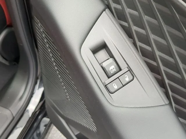 New 2026 Diamond Black Crystal Pearlcoat Dodge R/T Scat Pack image 36