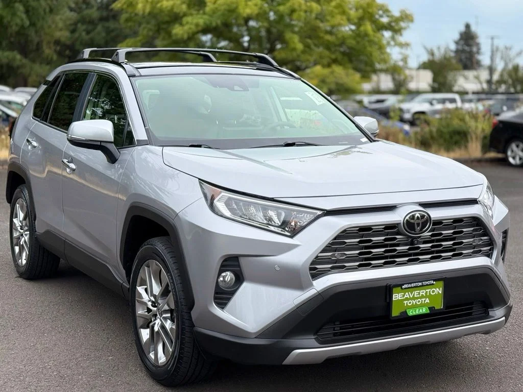Used 2020 Silver Sky Metallic Toyota Limited image 7