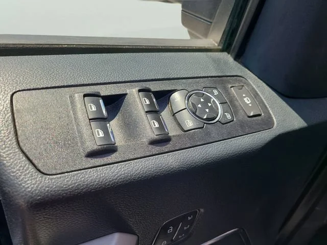 Used 2022 White Ford XL image 12