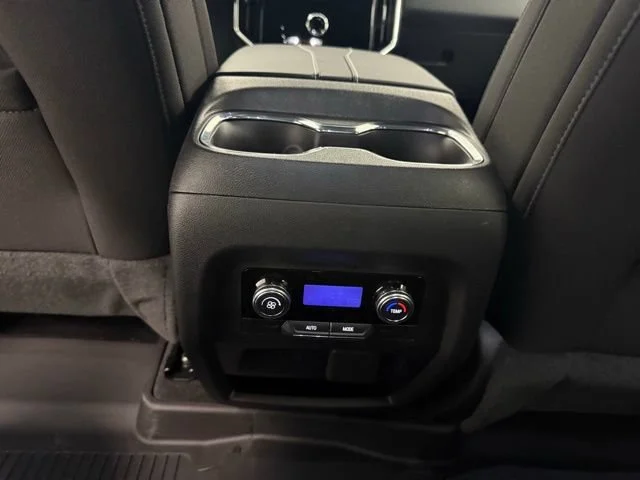 New 2026 Glacier White Tricoat GMC Elevation image 18