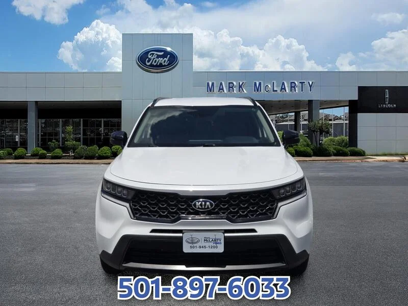 Used 2021 White Pearl KIA S AWD image 8
