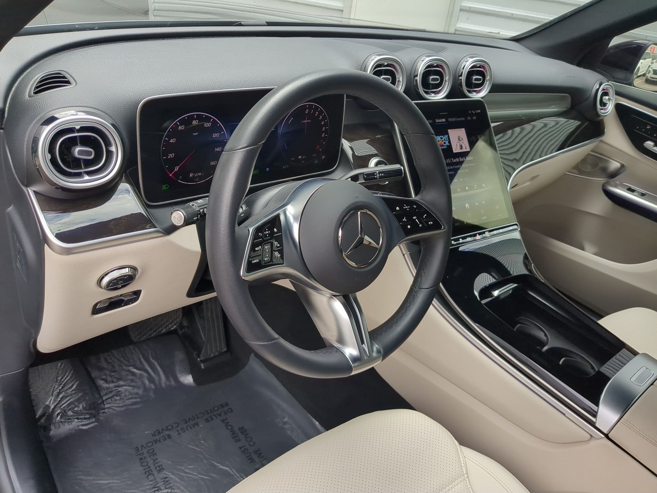 Used 2025 Black Mercedes-Benz GLC 350e image 14