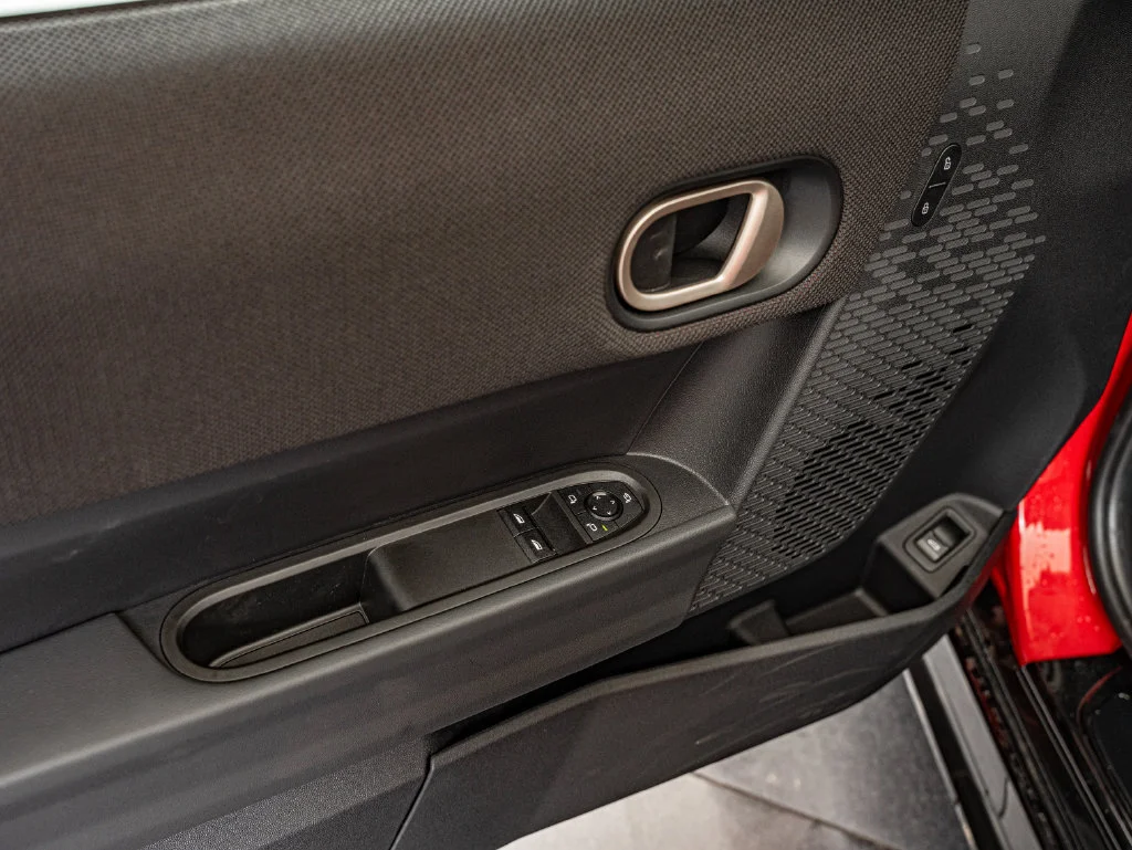 2026 MINI Hardtop 2 Door S - Photo 17