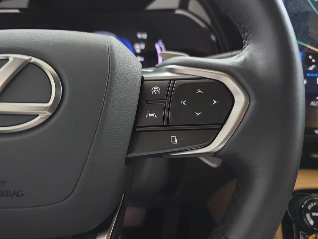 Certified Used 2025 Black Lexus 350h Premium image 18