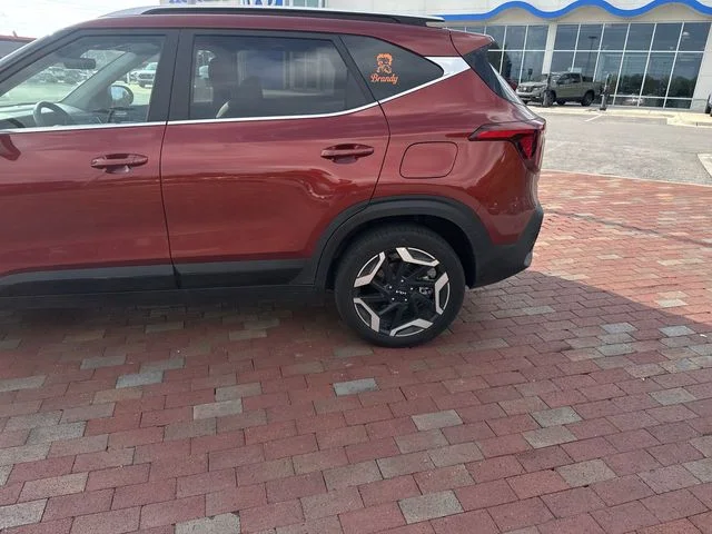 Used 2026 Orange Kia SX image 6
