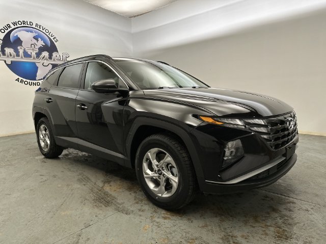 Used 2024 Black Hyundai SEL image 14